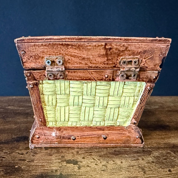 Small Trinket Box - Picture 12 of 13